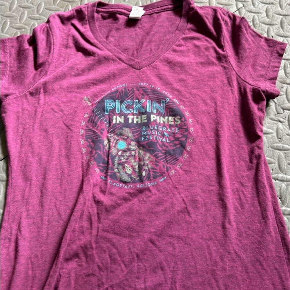 Pickin in the Pines TShirts - Picture 2 of 7